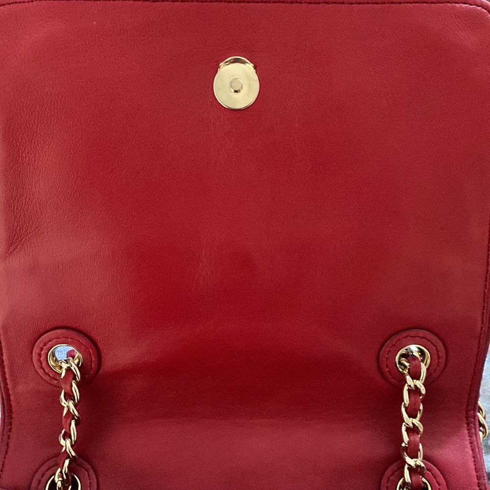 Tory Burch Red leather bag with gold chain - Picture 5 of 8